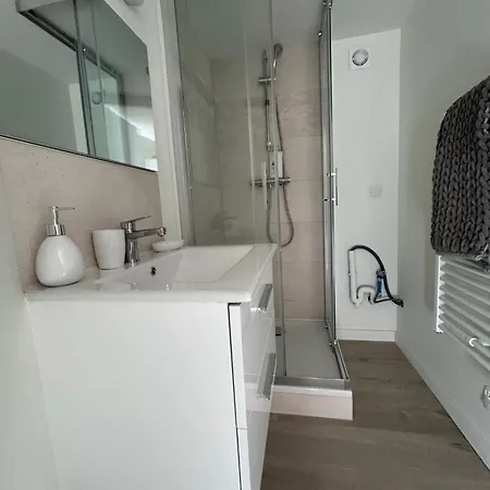 L'apparte Saint Michel - T1bis - Metro - Tram