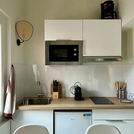 L'apparte Saint Michel - T1bis - Metro - Tram