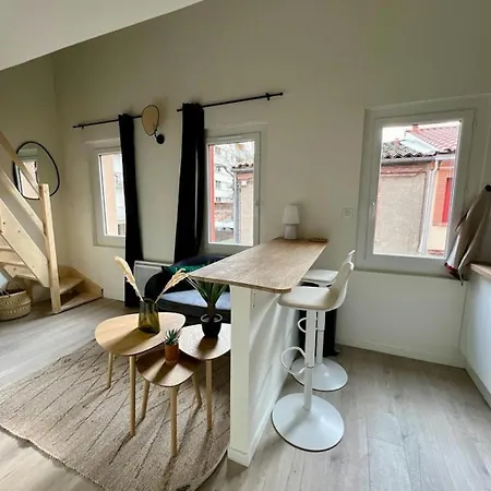 Apartment L'apparte Saint Michel - T1bis - Metro - Tram